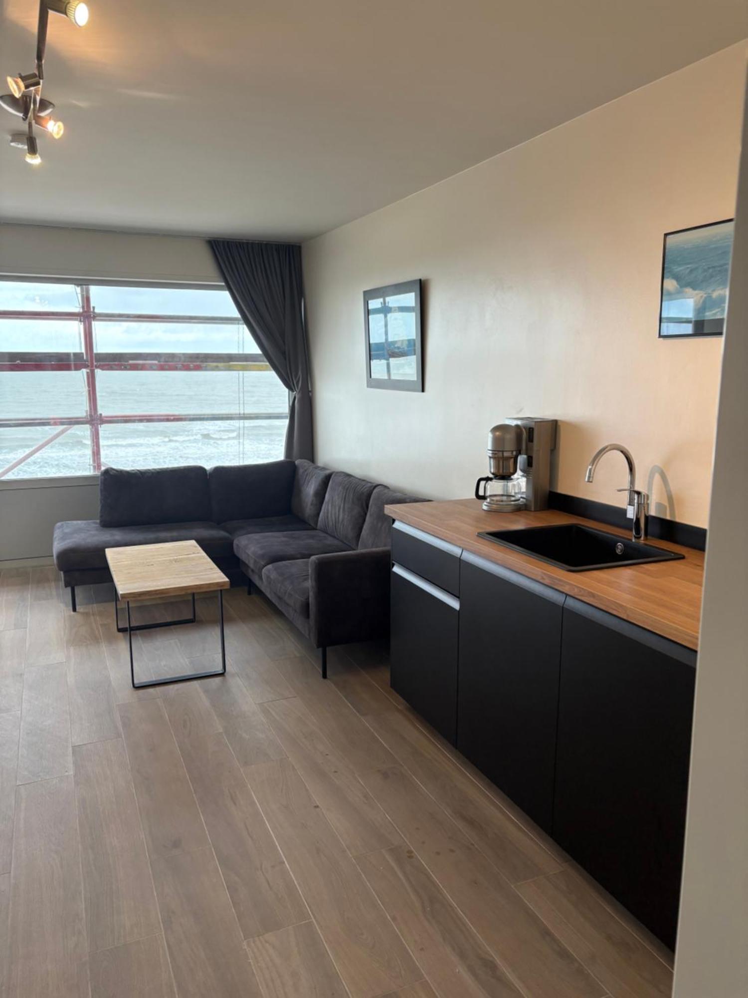 Blankenberge Apartement Zeedijk ภายนอก รูปภาพ